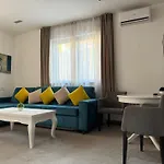 Deluxe Nortel Hotel