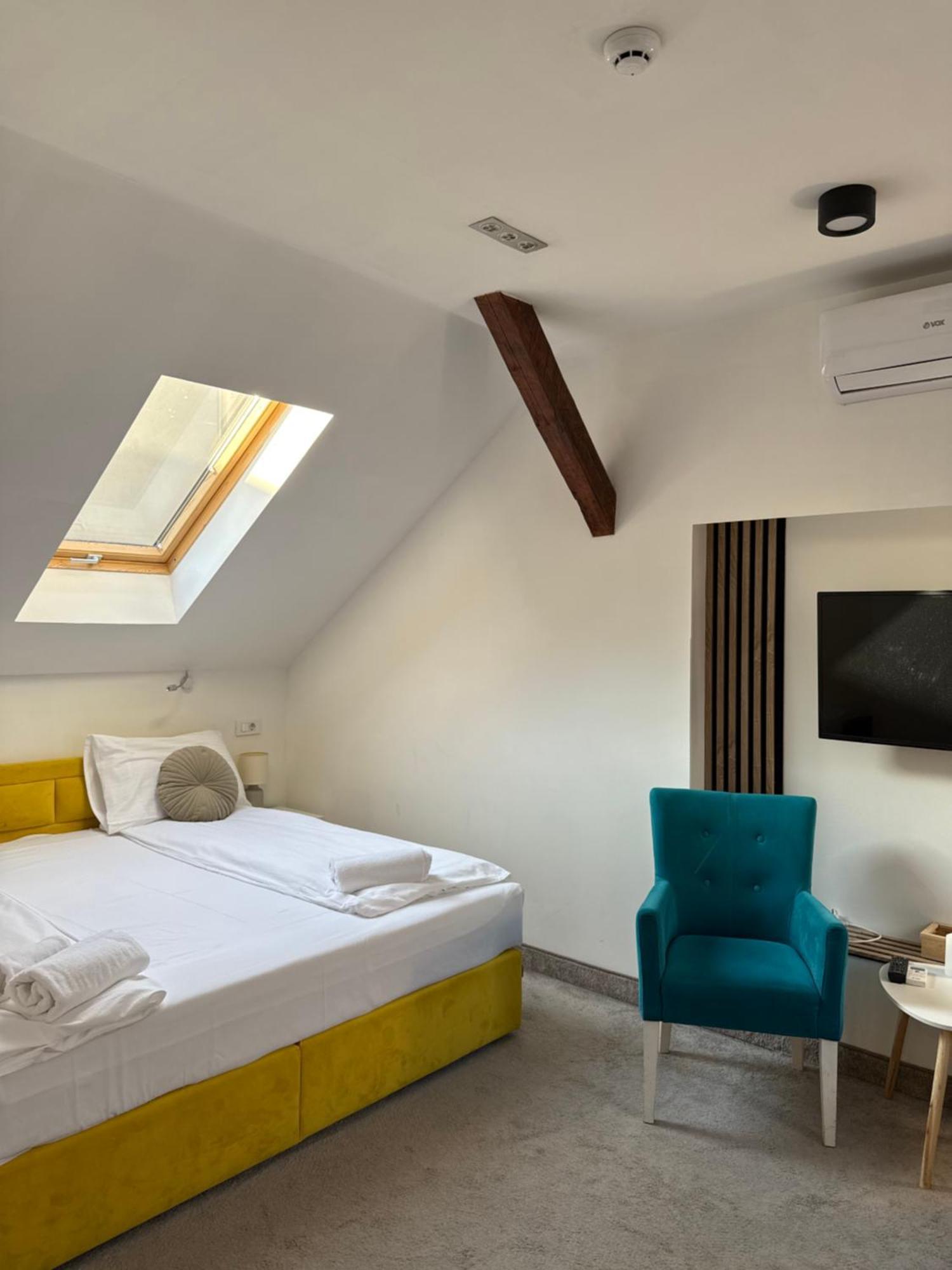 Hotel Deluxe Nortel